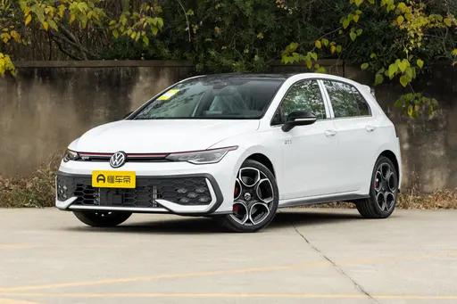 同样20万出头，买新款高尔夫GTI，还是二手2021款GTI？我会这样选 如