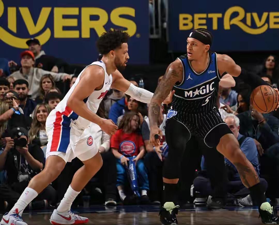 哇塞！季后赛首个黑八前兆！魔术掀翻东部第一活塞，4大赢球真相太狠了NBA季