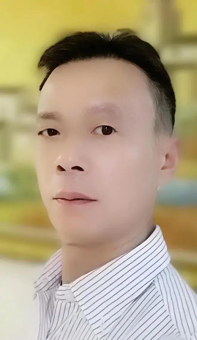 如何科学提升雄激素?想科学提升雄激素，运动是个好办法。像深蹲，每周进行3次，每