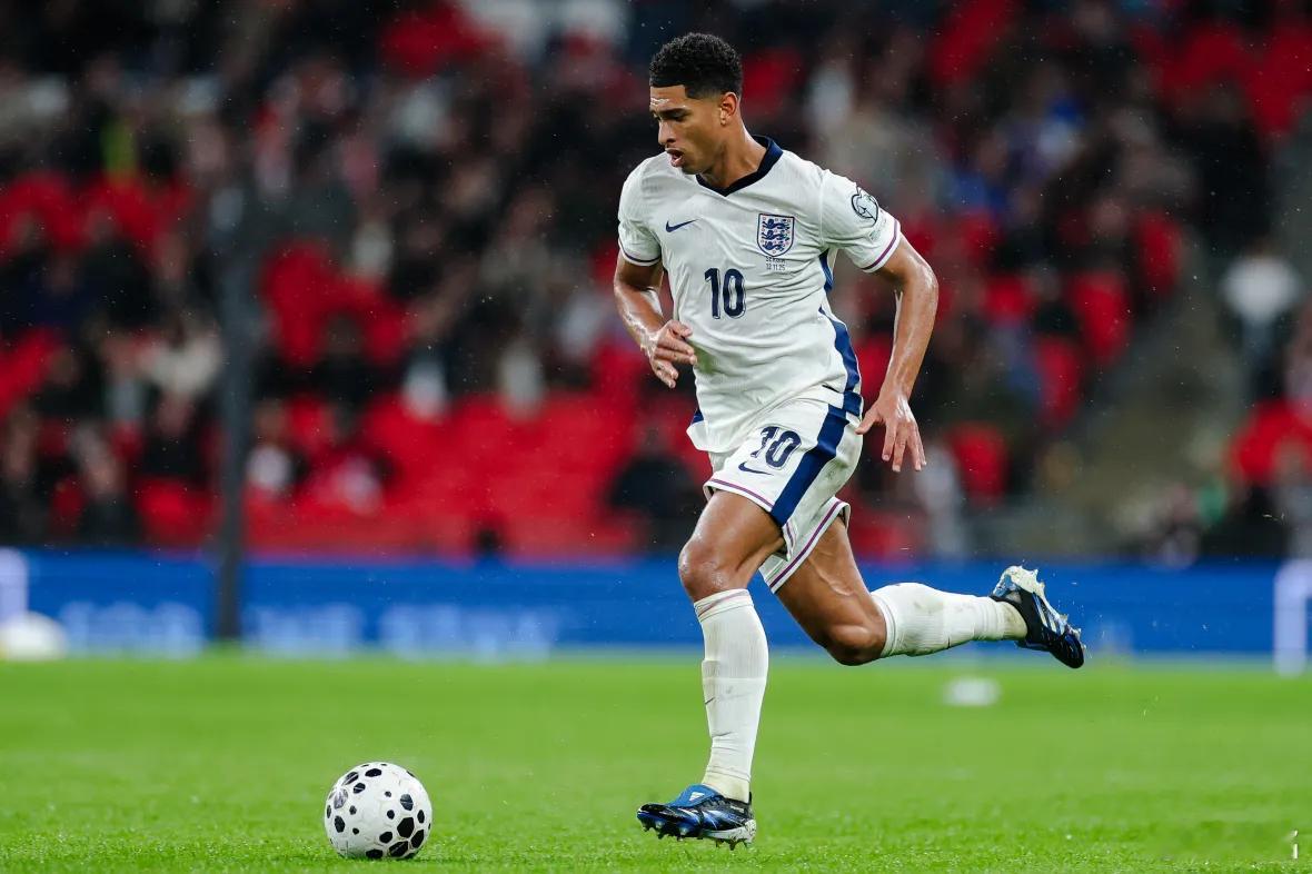 图赫尔对英格兰队强大的攻击群人员安排，还是非常到位的。这不由得让人思考世界杯的时