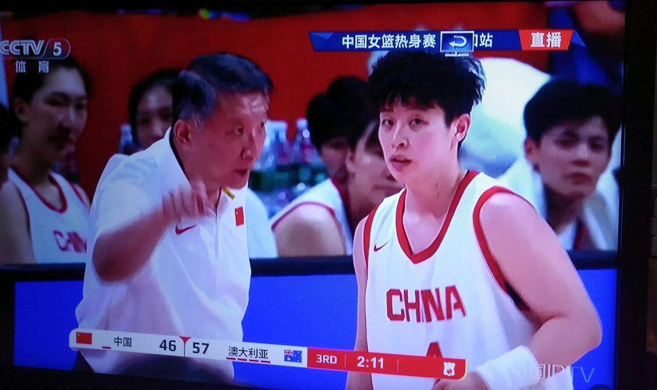宫鲁鸣手中绝对信任的人李缘，一场球下来也没看到什么亮点。三分不敢投，二分也没机会