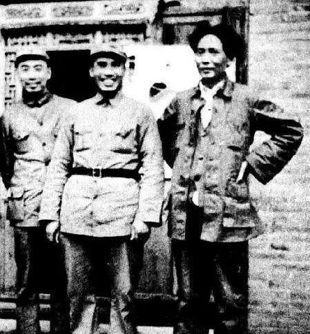 《伟大的长征》：于和伟到底像不像主席，空说无凭，还是用当年的照片说话吧！之前
