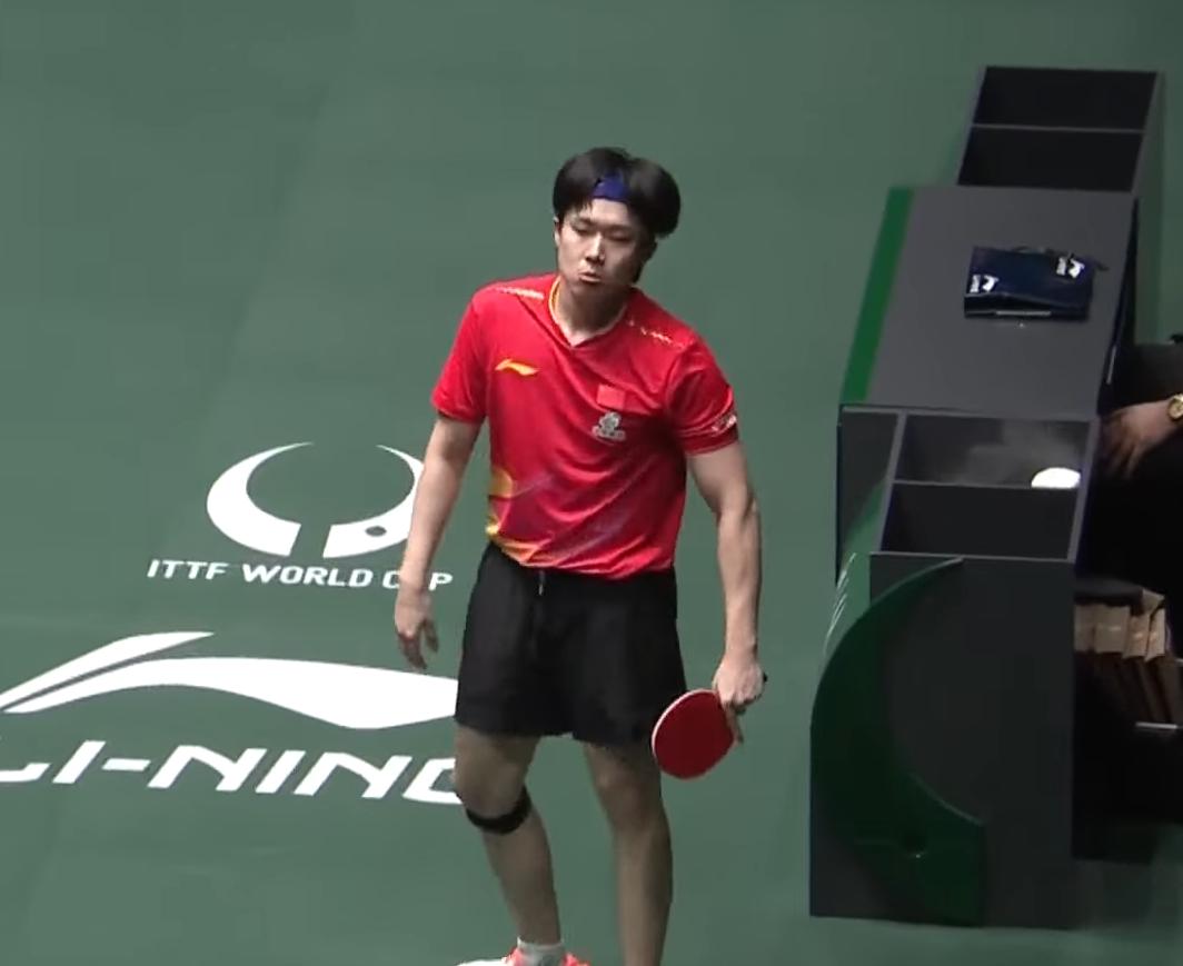 坏了！安宰贤打疯了，王楚钦和安宰贤的比赛，开局就陷入对攻，看的出安宰贤