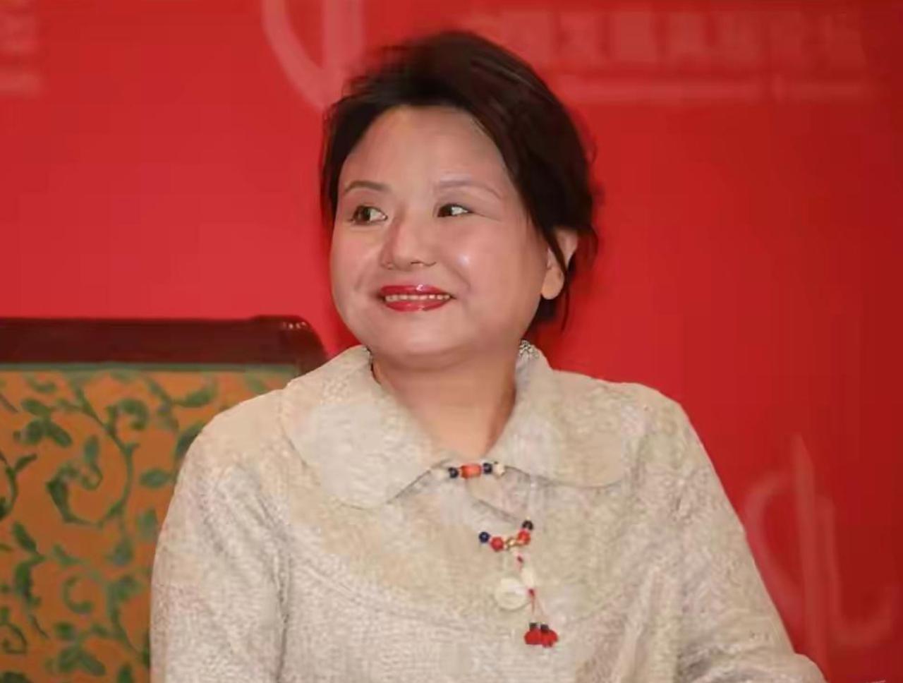 “我凭本事贷的款，凭什么还！”“园林皇后”何巧女在中国贷款200亿拒绝还钱，却跑