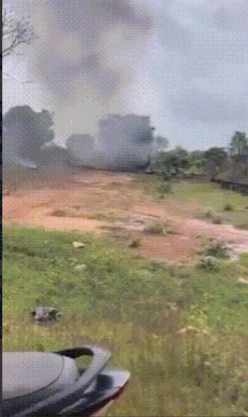 F-16越炸越猛，泰柬两国使用中国武器对轰，最终吃亏的还是柬埔寨，中国兑现和平承