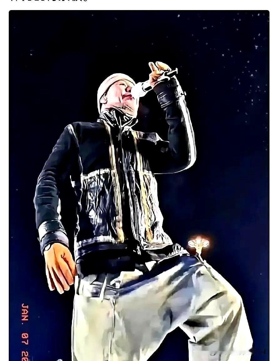 哈尔滨文旅直接甩话：“没邀请，不接待！”就差把“别来蹭”三个大字刻脸上了，好