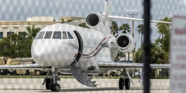 据报道，委内瑞拉总统尼古拉斯·马杜罗的飞机从加拉加斯起飞,飞往古巴首都哈瓦那。