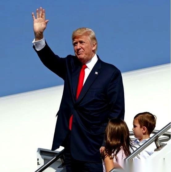 卧槽，刚知道个事儿，给我惊得手机差点掉了。川普那老头，身家远超50亿美金。以