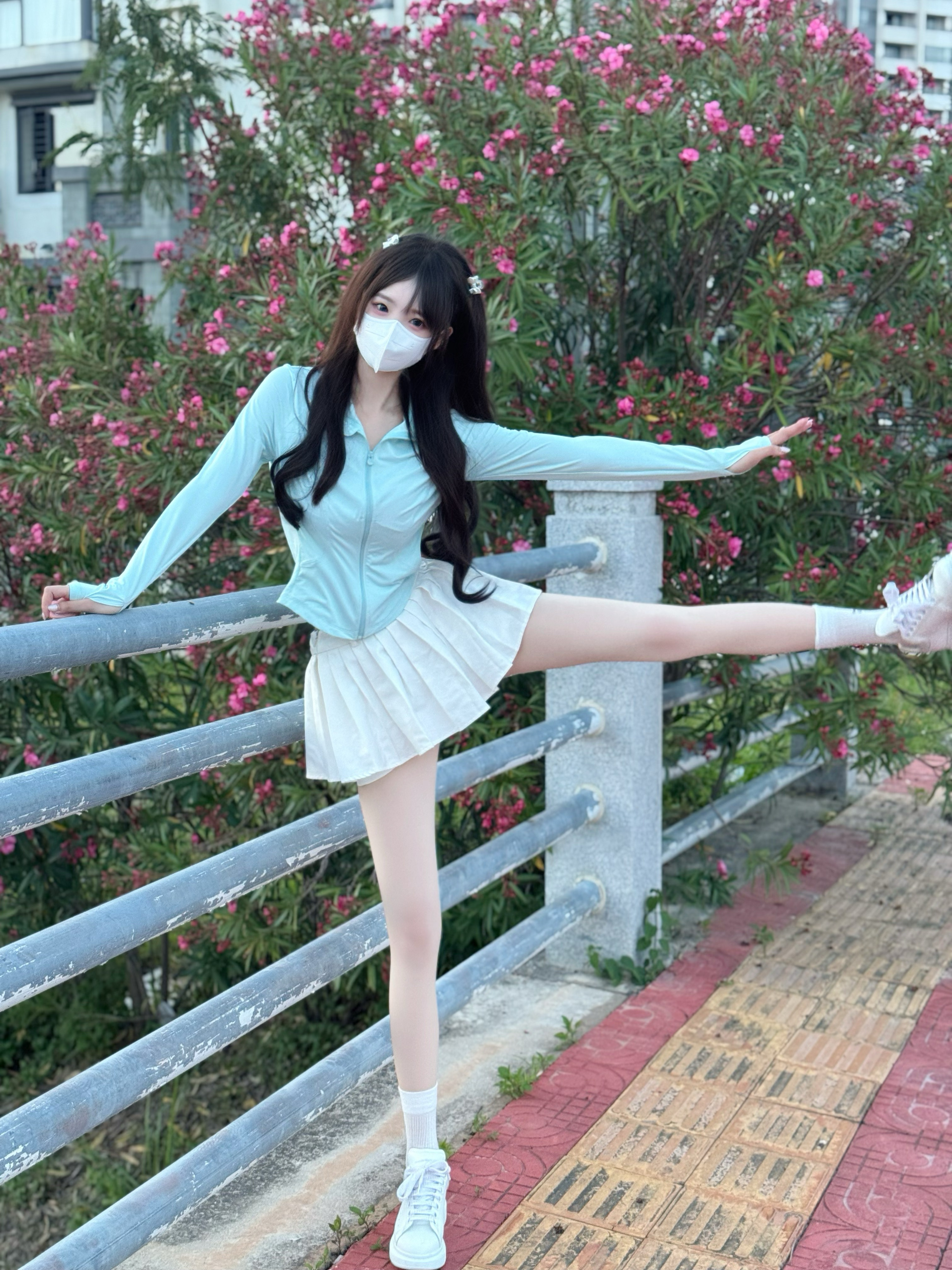 如果在公园遇见我会不会多看我两眼​​​
