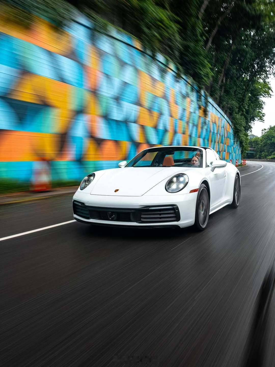 Porsche992Targa4S​​​