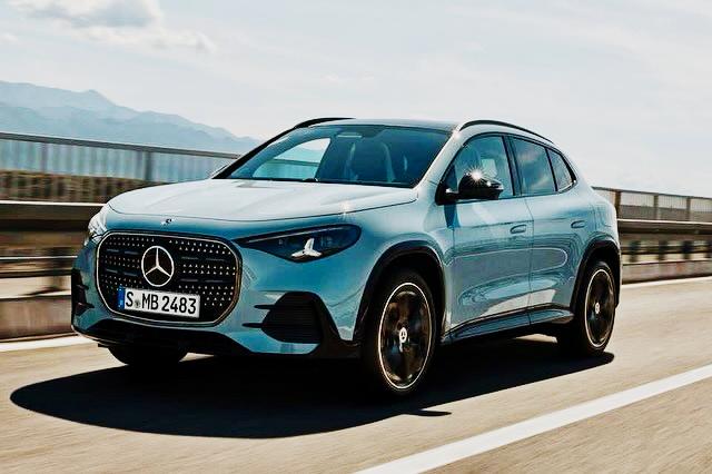 头号新车奔驰家族入门级SUV，全新燃油版奔驰GLA的前脸还可以，新一代大尺寸中网