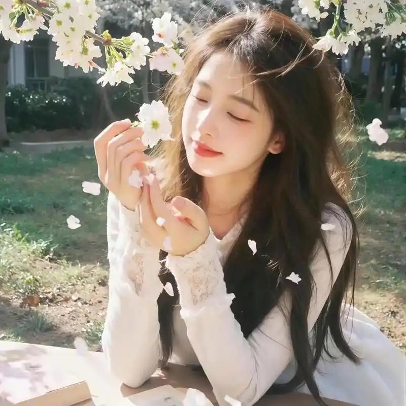 我是真堕落了啊一个已婚的,有两娃的四十多岁的受过高等教育的现代女性居