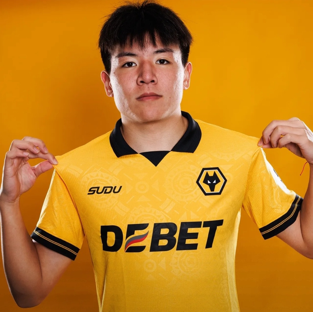 【狼队梯队不好混】徐彬加盟狼队后，他成为了狼队历史上的第四位中国球员，另外三位是