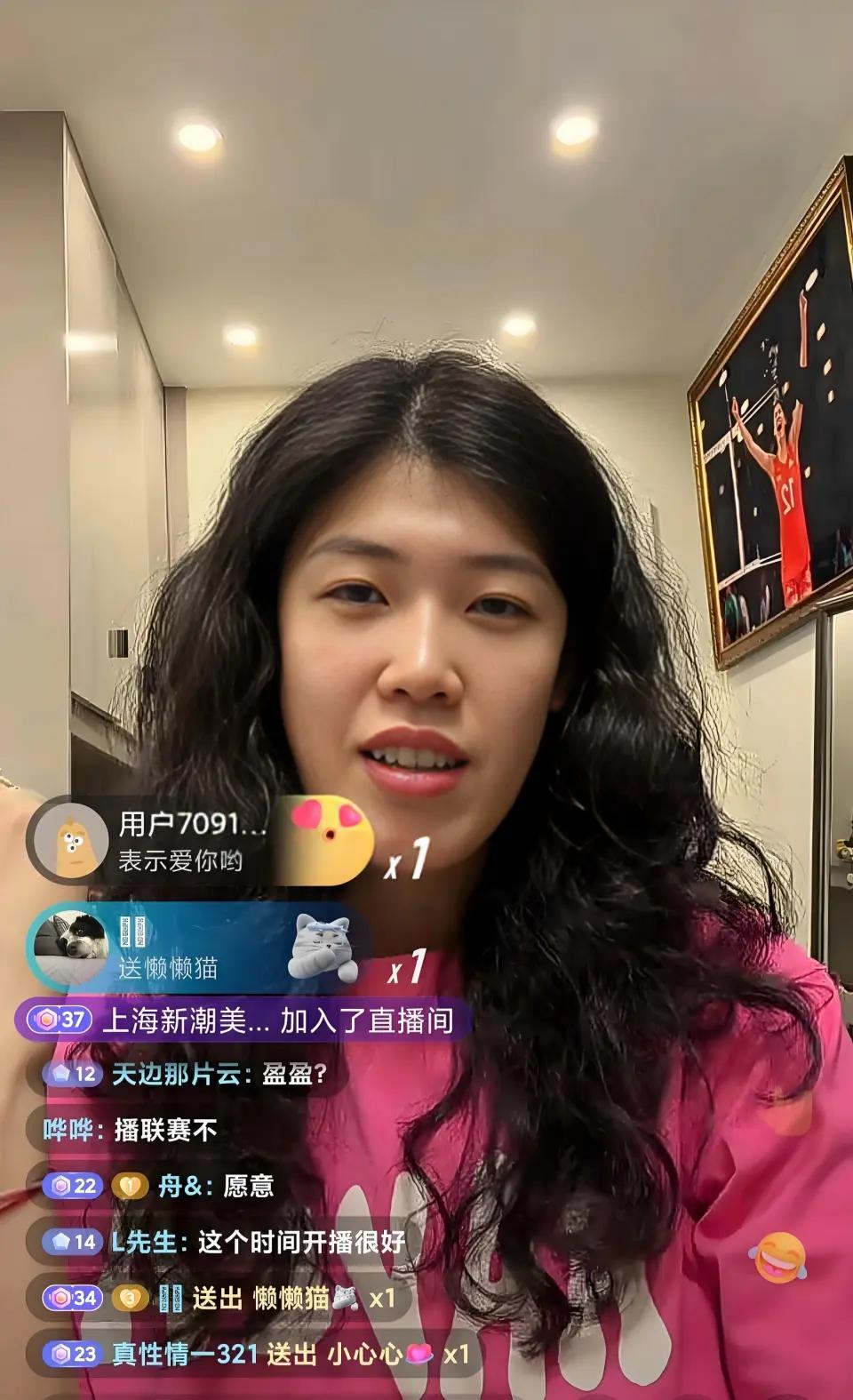 李盈莹18个月伤病链，成为个人职业生涯乃至天津女排的转折曾经中国女排最倚重