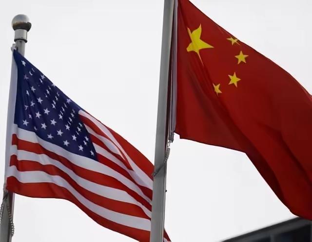 为什么这次中国从经济上不打算救美国了？现在救美国，将来就是更害中国。200