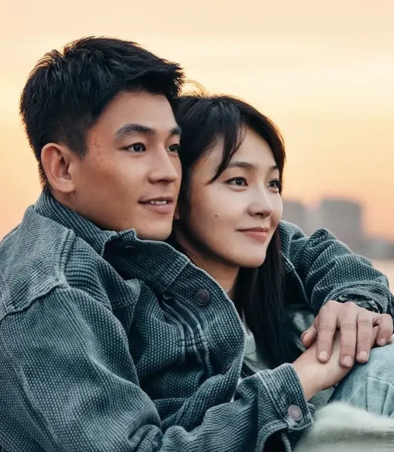 演员张佳宁说，这是我第二次和欧豪合作，第一次是在《黑白禁区》里，我俩有一段孽缘；