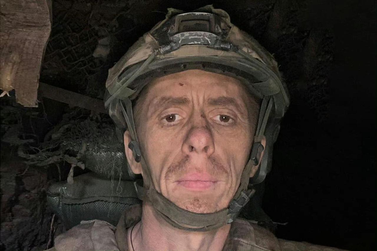 乌克兰英雄在地下掩体里坚持作战了471天中士谢尔盖·蒂先科（SerhiyTy