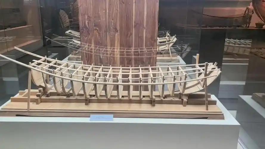 明朝造船技术能达到古代巅峰，成为远洋航海事业的重要支撑，除了精湛的工艺，选材的精