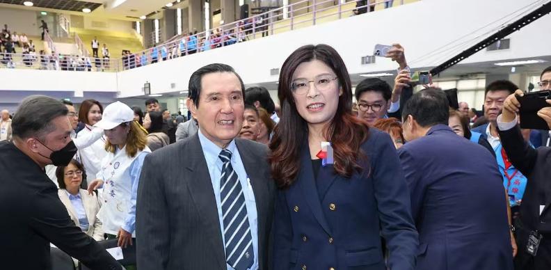 国民党全代会将于7月25日举办，按惯例邀请历任党主席出席。据报道，前主席马英九虽