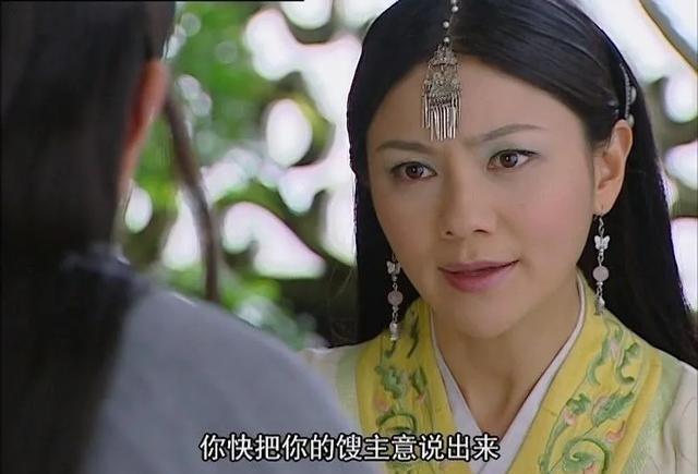 公元前128年，主父偃正酣睡。突然，被一把揪出被子，东方朔大汗淋漓地说道：“快借