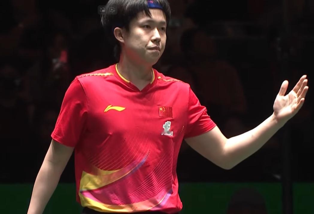 想不明白！半决赛为啥让带伤的王楚钦打两场？决赛我们大概率碰到日本队。而日本