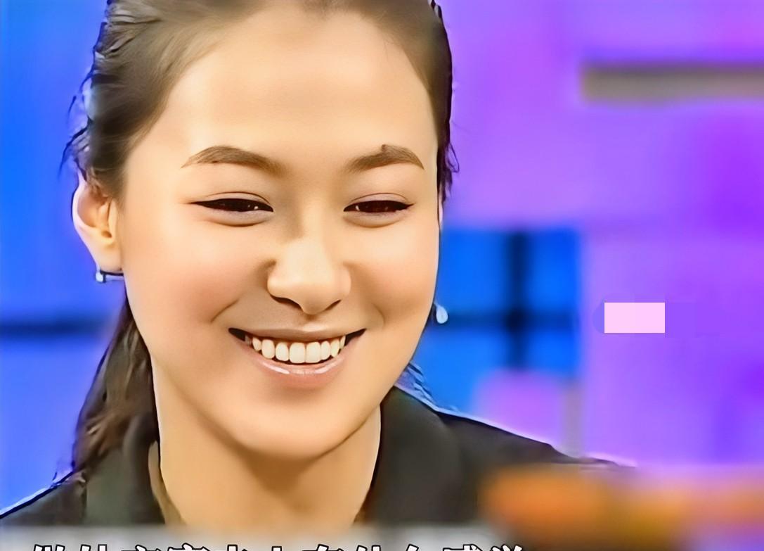 演员沈傲君说：“很多人问我，成为外交官的夫人是一种什么样的感觉，开始的时候，我心