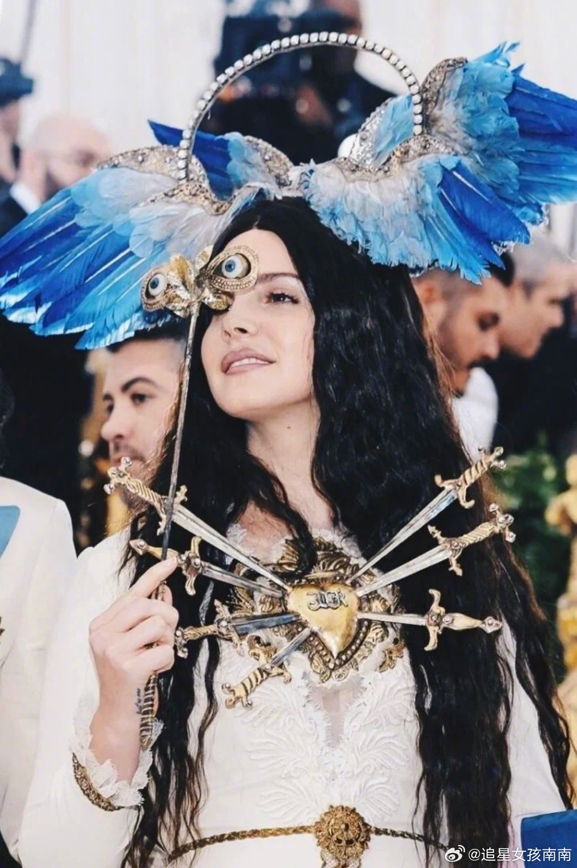 带你回顾一下2018年的MetGala​​​