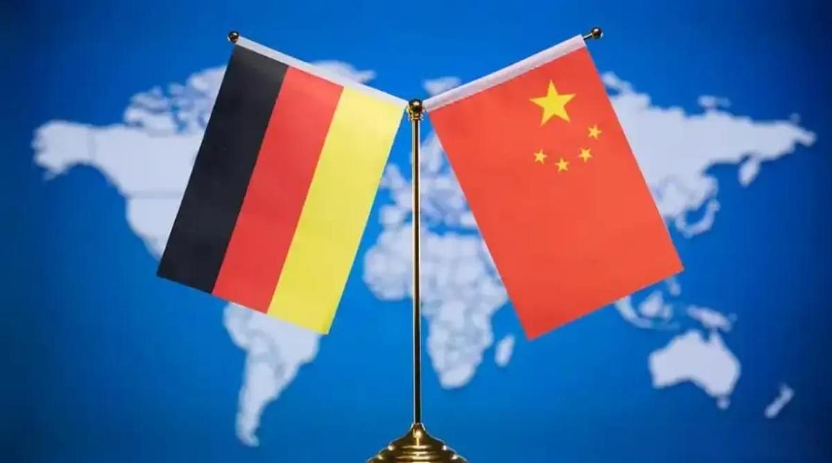 没想到德国对我们这么强硬，收到我方的贺电，德国总理默茨谈及中德关系时，口气明显是