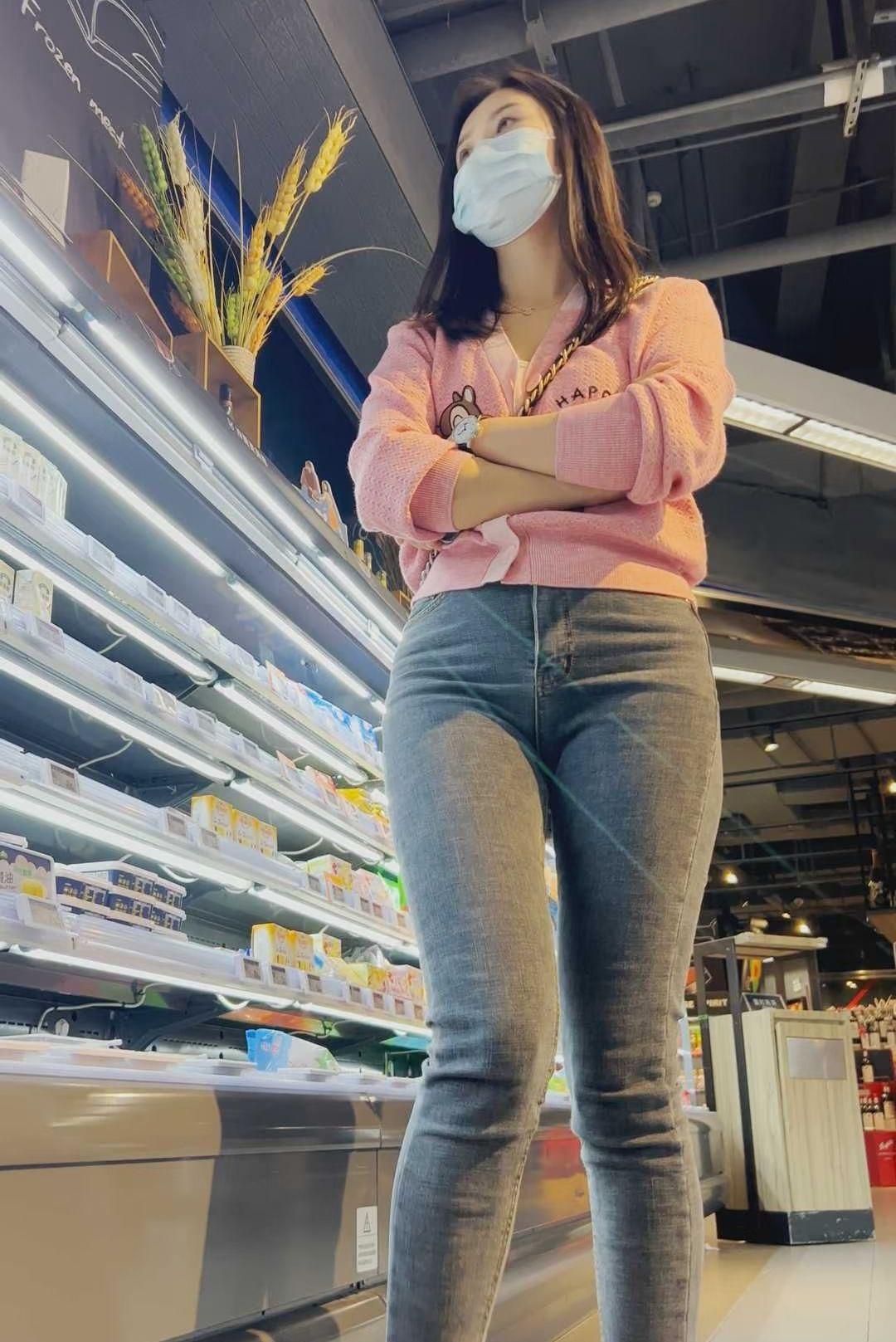 二婚家庭最怕什么？不是打架，不是出轨，是这种“偷偷存钱”的默契。你发现老婆每个