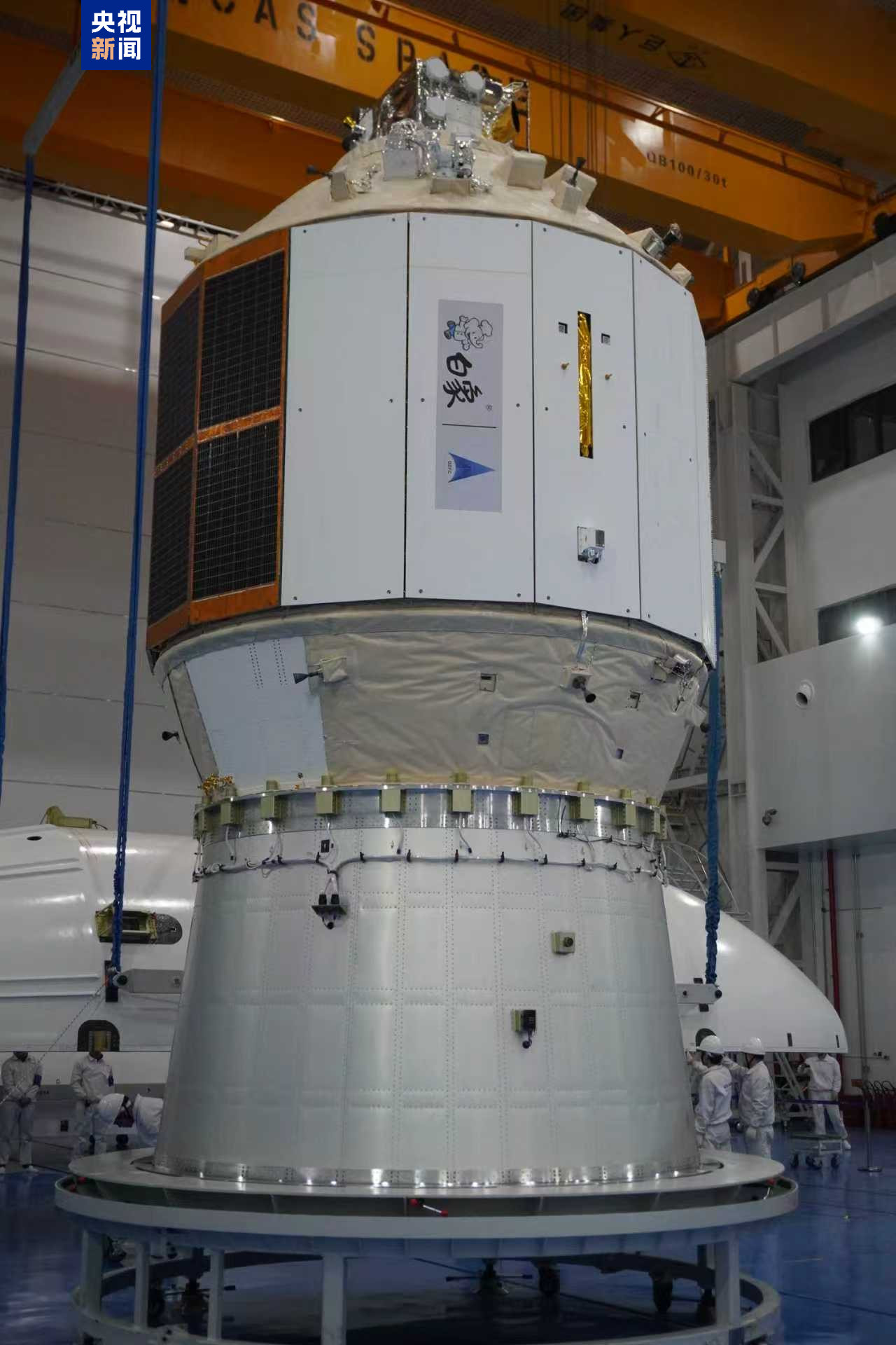 轻舟初样试飞船（新征程02卫星）由中国科学院微小卫星创新研究院抓总研制，整船仅重