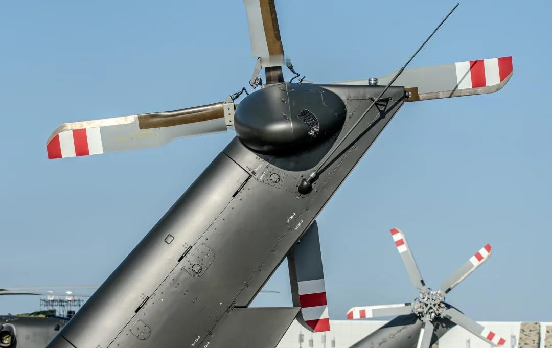 只看细节，猜猜这是什么飞机|HDR2022年珠海航展上，进行静态展示的某型