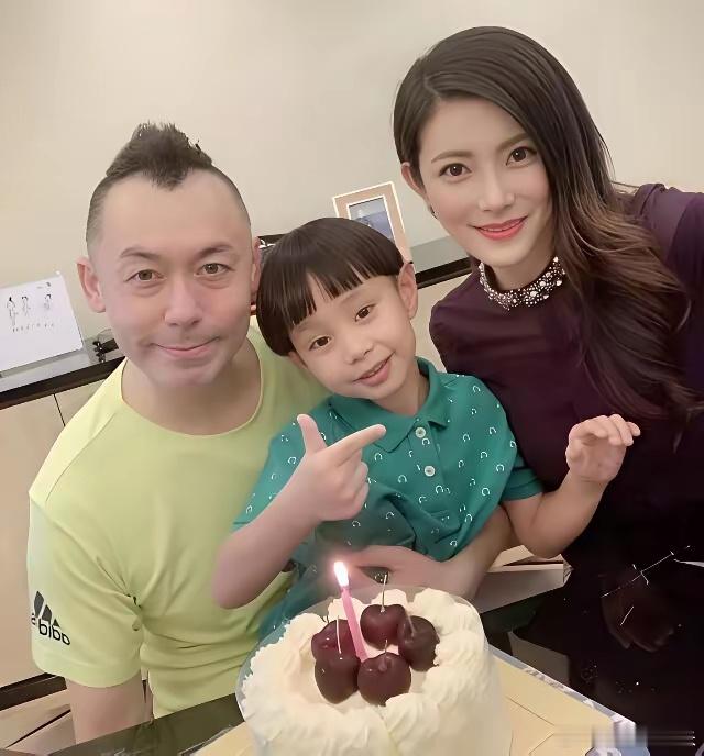 雷宇扬去世，才62岁。翻了翻他以前的采访，更难受了。他连坐车的习惯都改了，原因很