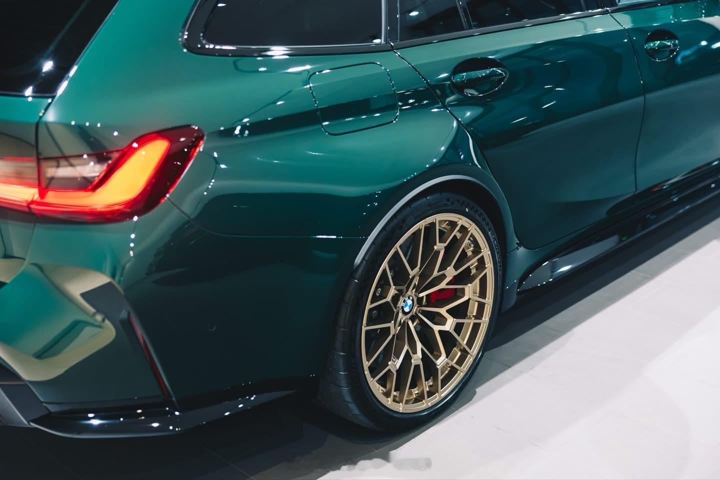 纽北7分出头的旅行车也可能是目前地表性能最强的旅行车🚙宝马M3CS旅行版🚀