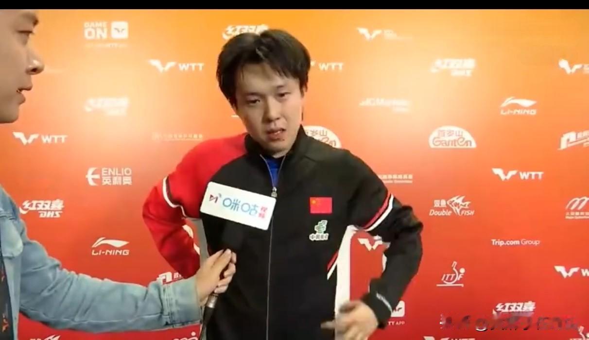 看完采访，王楚钦满身的疲惫，太让人心疼了，我们渴望对日胜利，但不需要每次都是他。