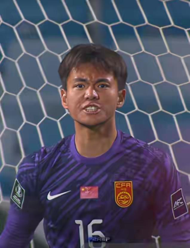 U23亚洲杯，中国队0：0泰国，20年来首次晋级8强创历史，李昊封神满分，王玉栋