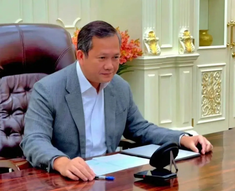 洪玛耐感谢美国积极斡旋。今天，柬埔寨首相洪玛耐通过其官方账号宣布，他将率领柬
