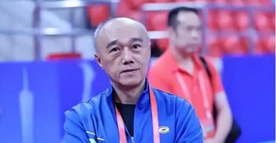 陈龙灿感慨万千！当年是他牵线介绍张本宇前往日本发展，谁能想到，后来张本宇一家都加