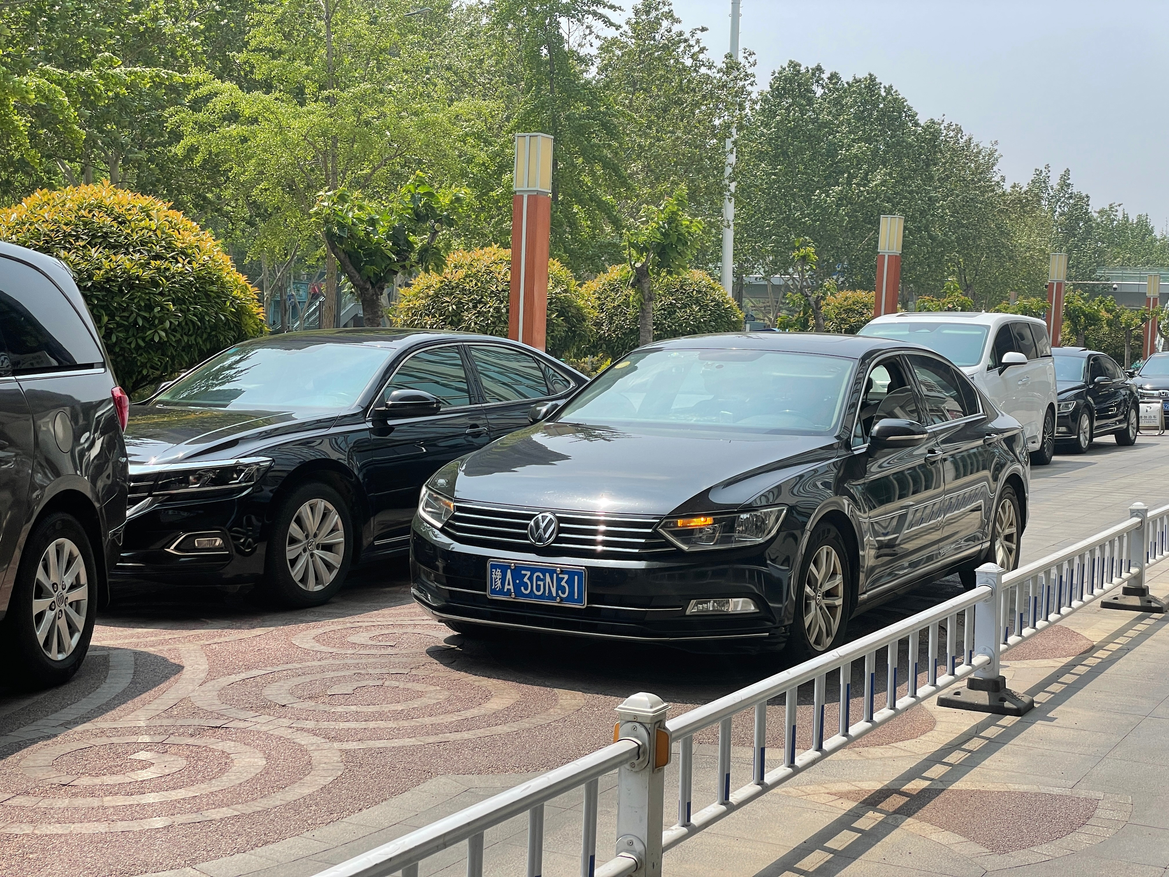 今天的接送还是高级的大众[大笑]大v聊车​​​