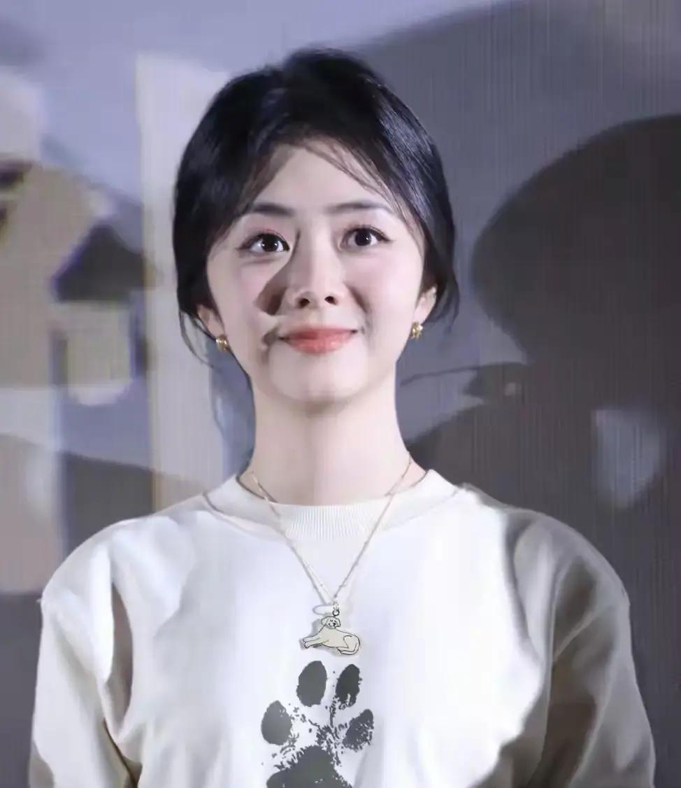 3月7日晚央视八套开播，谭松韵新剧《我的山与海》开局17分钟收视从1.1%狂飙到