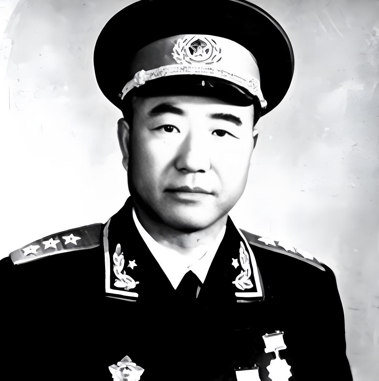 1958年，十三陵水库工地上，一位干部当众喊住时任69军军长董其武：“你们都是国