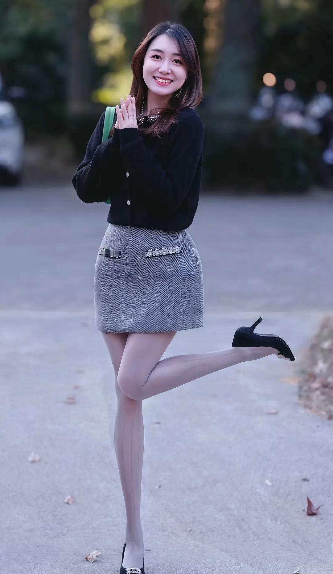 优雅气质，时尚穿搭，微笑的魅力