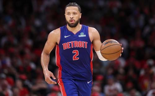 有一说一，康宁汉姆和布朗在今日根本不在一个级别！！康宁汉姆:本场比赛上场36分