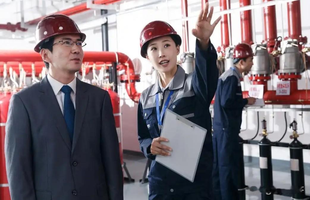 都说国企不会裁掉公司的正式员工，其实在特定的情况下正式员工也会被裁掉的，比如：当