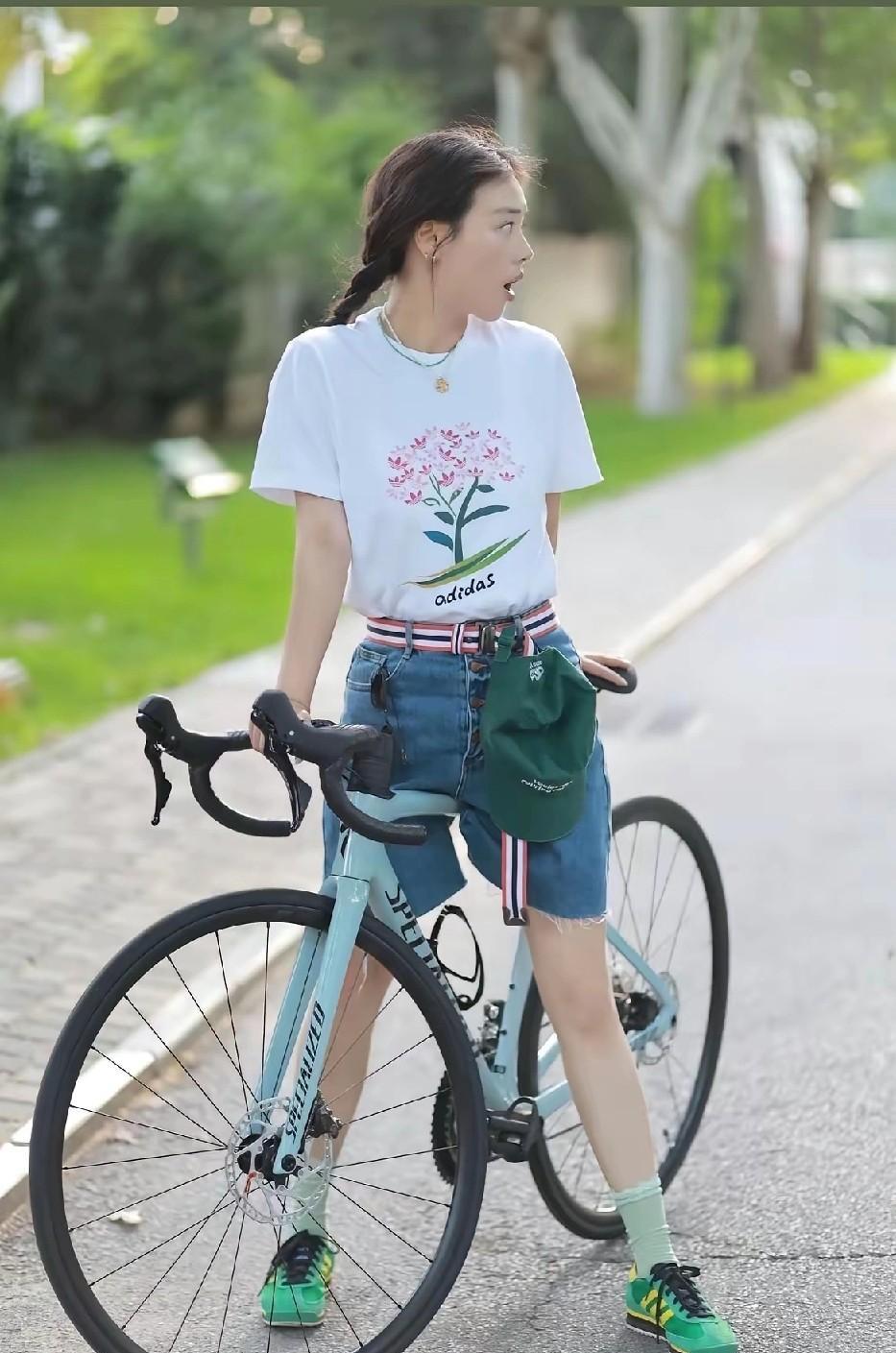 马思纯这么美，欧豪会不会后悔分手，马思纯其实也算是娱乐圈特别清纯，善良的女星，不