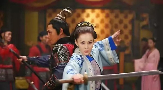 在剿灭方腊的庆功宴上，军妓梁红玉拦下韩世忠说：“将军英雄盖世，我愿嫁给将军！”韩
