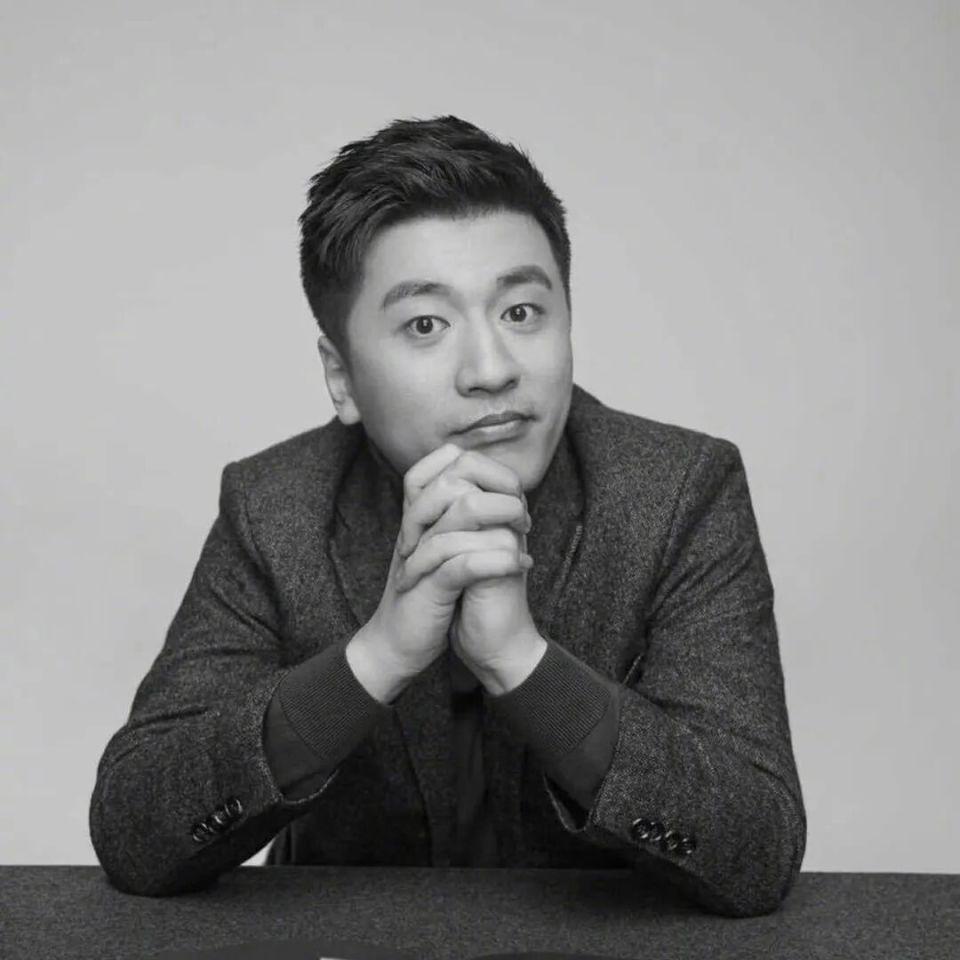 张雪峰去世细节披露！记者了解到，24日中午12点26分，张雪峰在公司跑步后出现