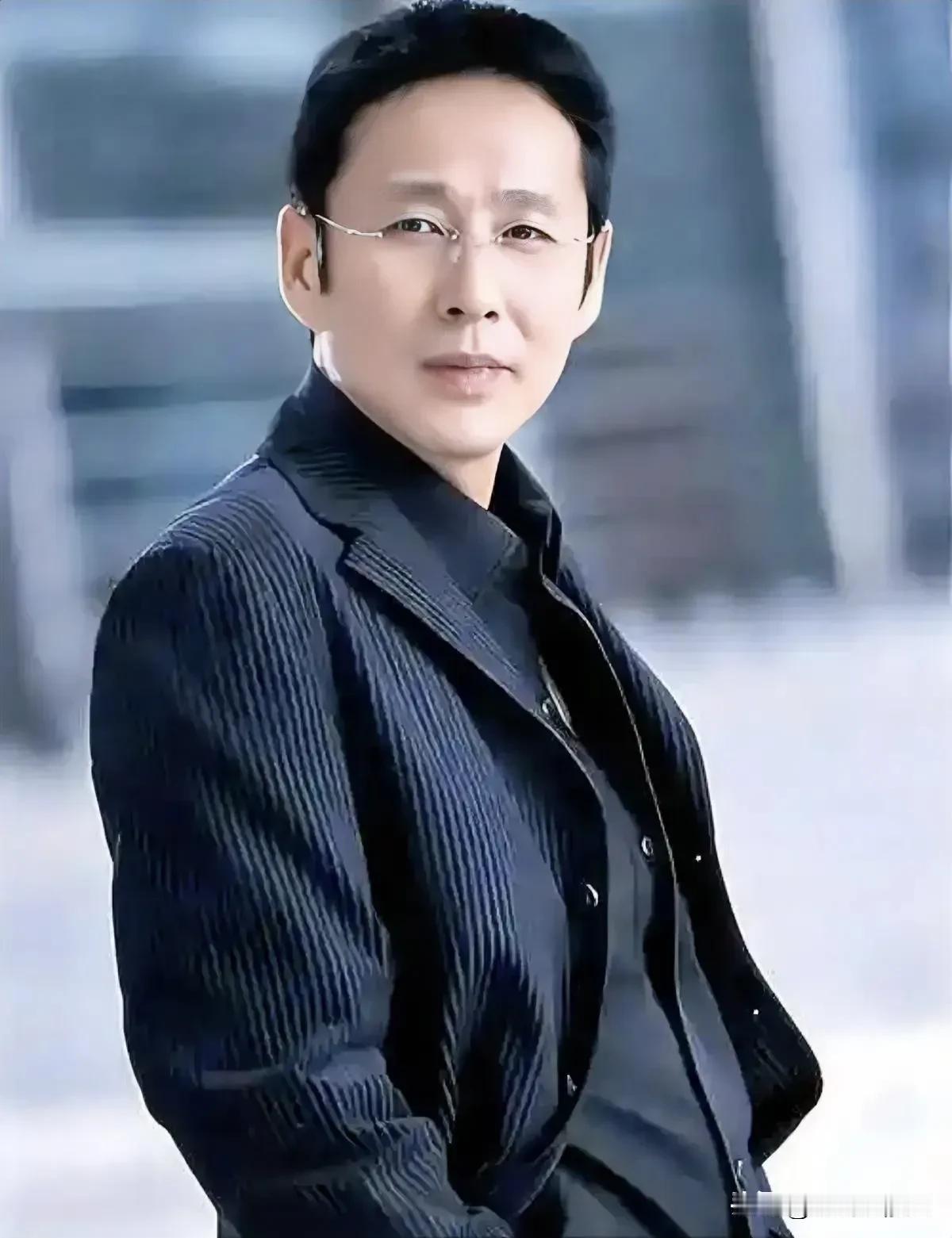 人活到最后才明白，健康安稳，才是顶级福气陈道明曾说过：“我不羡慕当官的、有