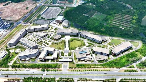 格力技校爆火，戳破了一个长久的误区 珠海市格力技工学校首届招生，计划招300