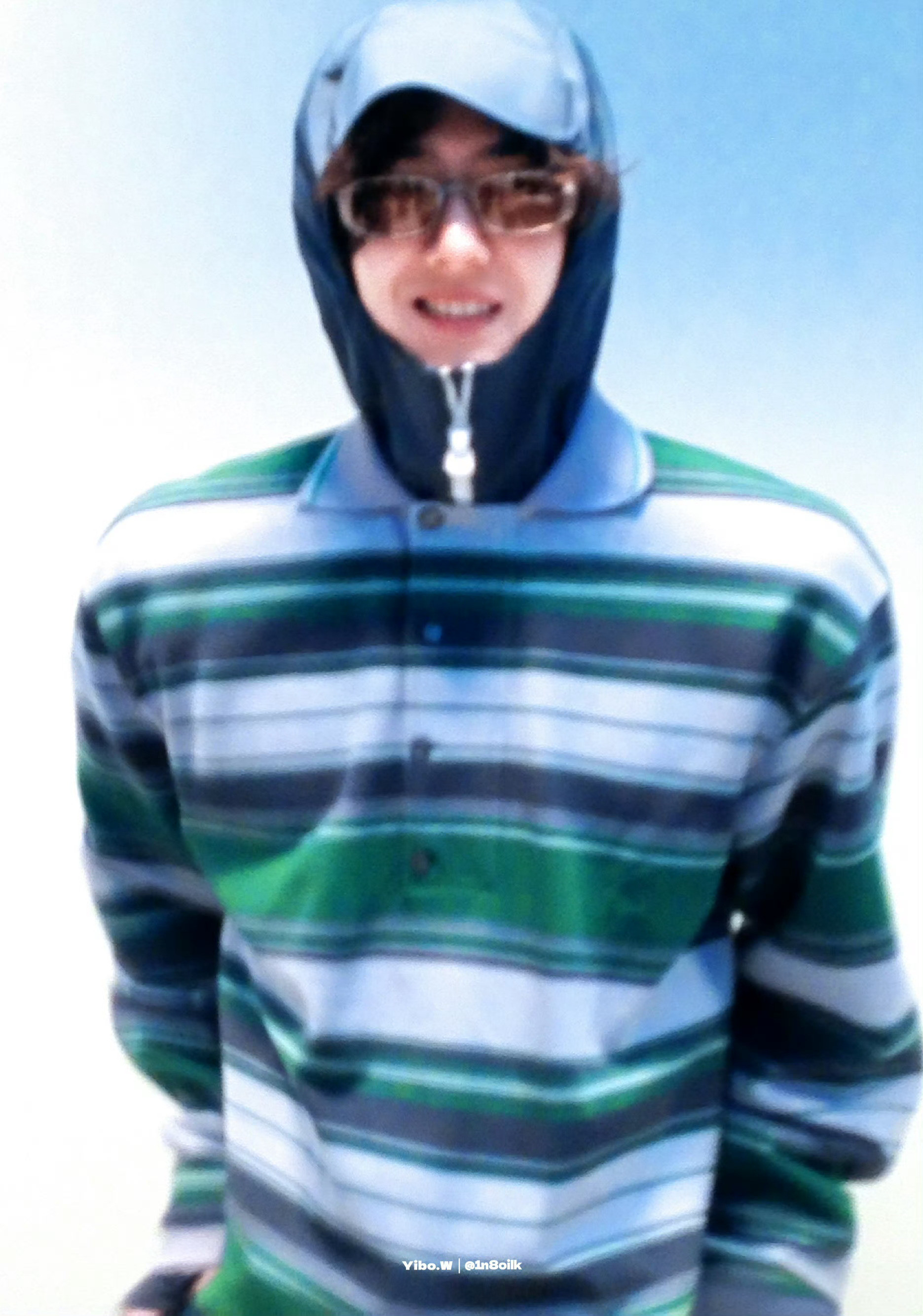 Lacoste大秀王一博顶格礼遇镜头扫过，巴黎秀场全场屏息！Lacoste全球