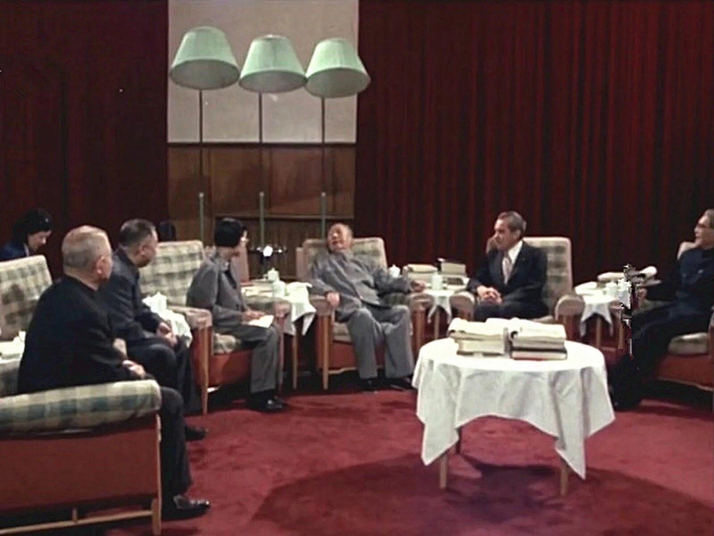 是历史把我们带到一起来了1972年2月21日，这是一个会载入史册的日子。这一天，